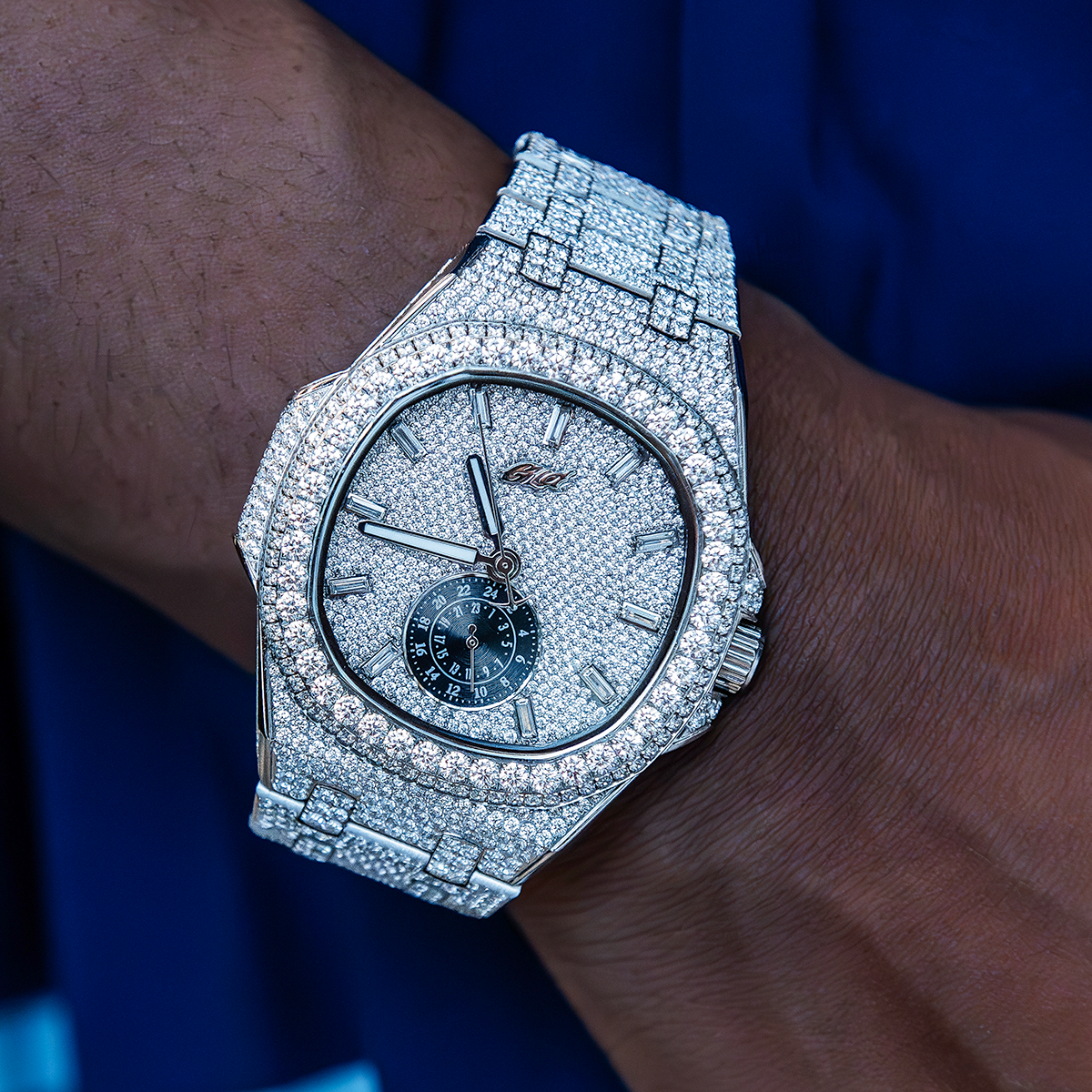GLD Women 39MM Visionary Fully Iced Case & Steel Band Watch - White Gold