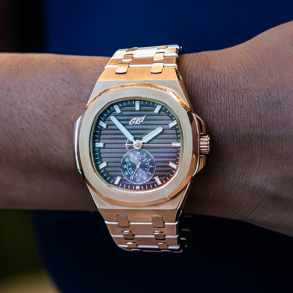 GLD Women 39MM Visionary Plain Case & Chocolate Dial Watch - Rose Gold