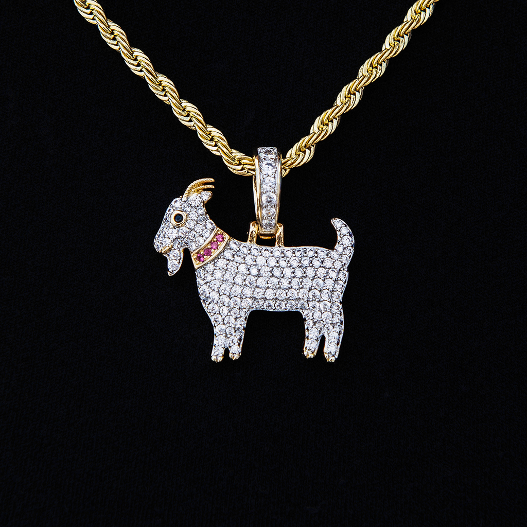 GLD Men Micro GOAT Pendant in Yellow Gold