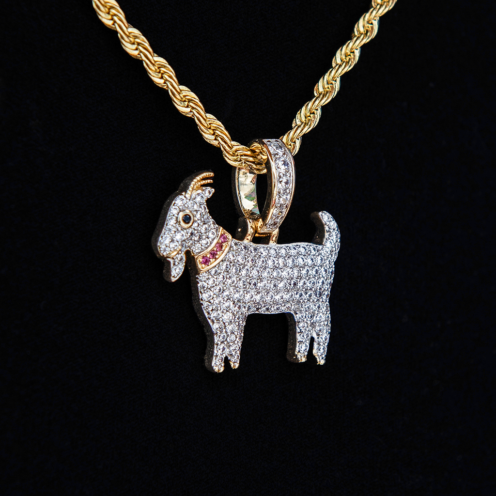 GLD Men Micro GOAT Pendant in Yellow Gold
