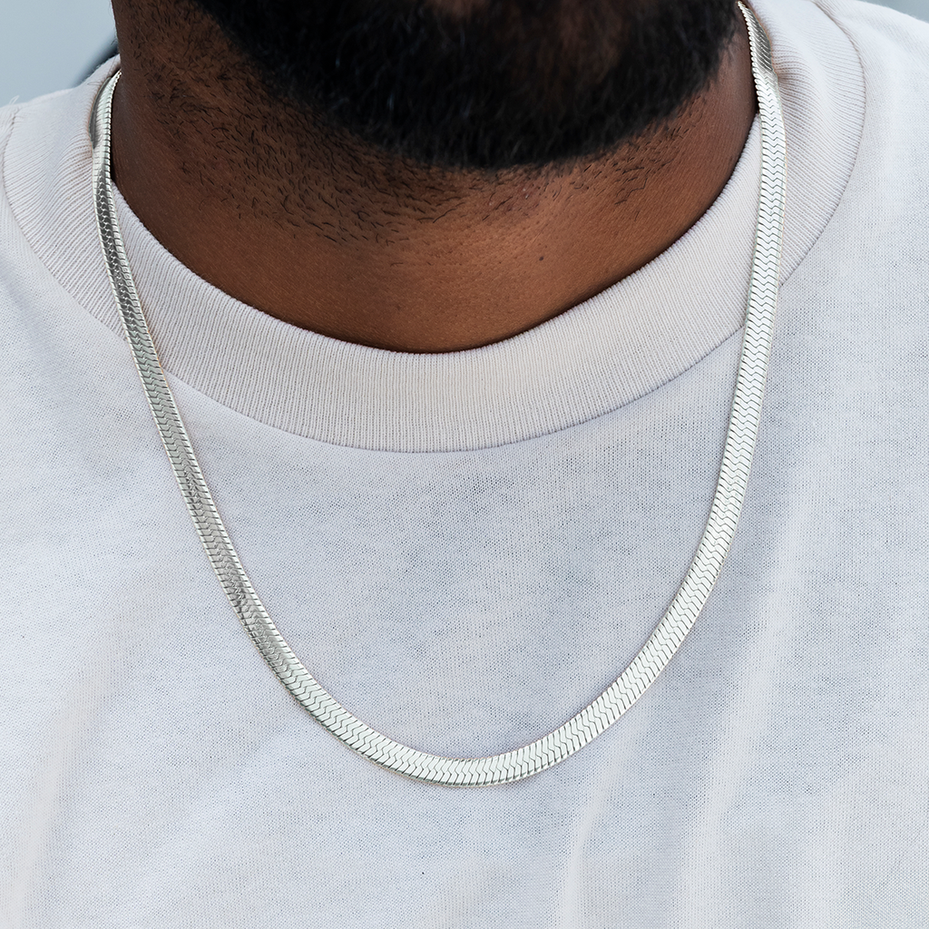 GLD PROMO Herringbone Chain in White Gold- 8mm