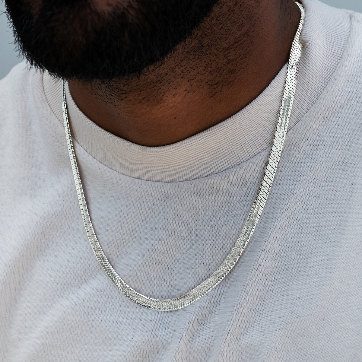 GLD PROMO Herringbone Chain in White Gold- 8mm