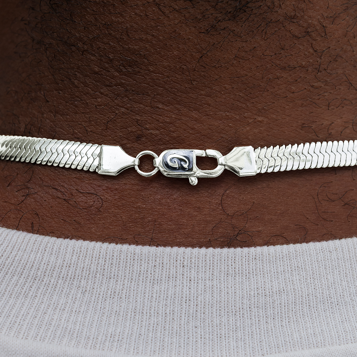 GLD PROMO Herringbone Chain in White Gold- 8mm