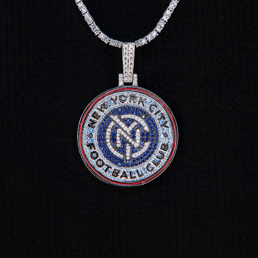 GLD Men New York City FC Official MLS Logo Pendant in White Gold