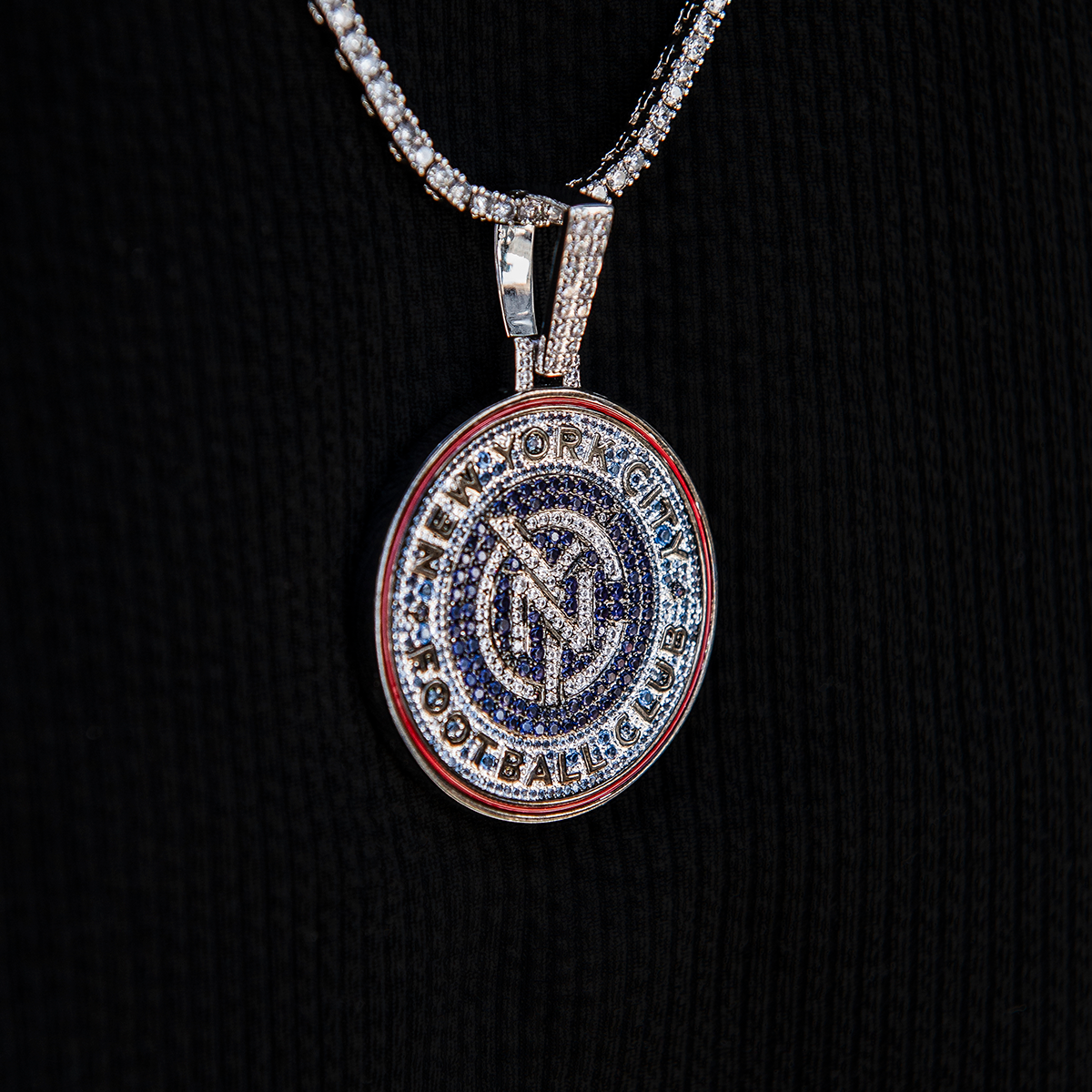 GLD Men New York City FC Official MLS Logo Pendant in White Gold
