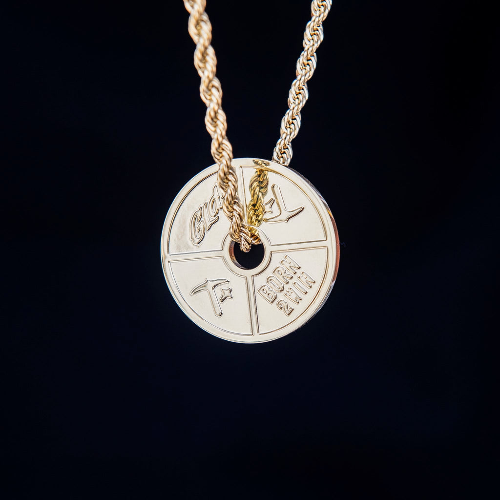 GLD Men Weight Plate Pendant in Yellow Gold