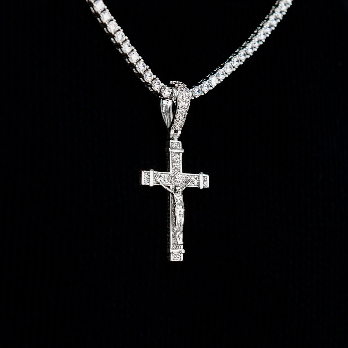 GLD Women Iced Flat Crucifix Cross Pendant in White Gold