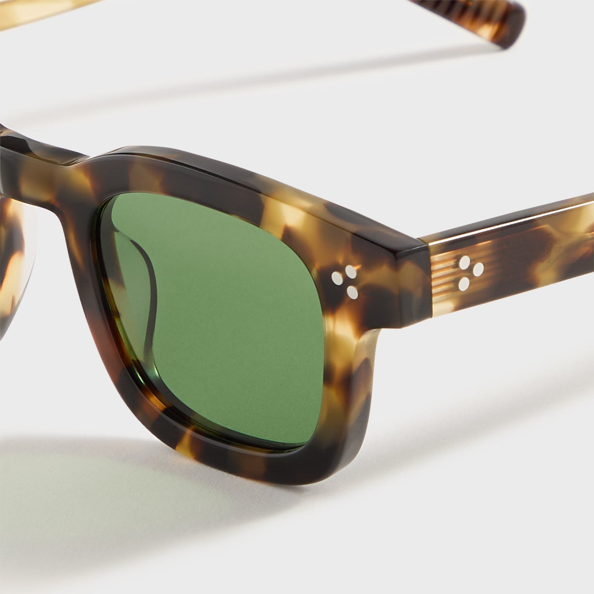 AKILA Ascent Sunglasses - Camo Tortoise / Green