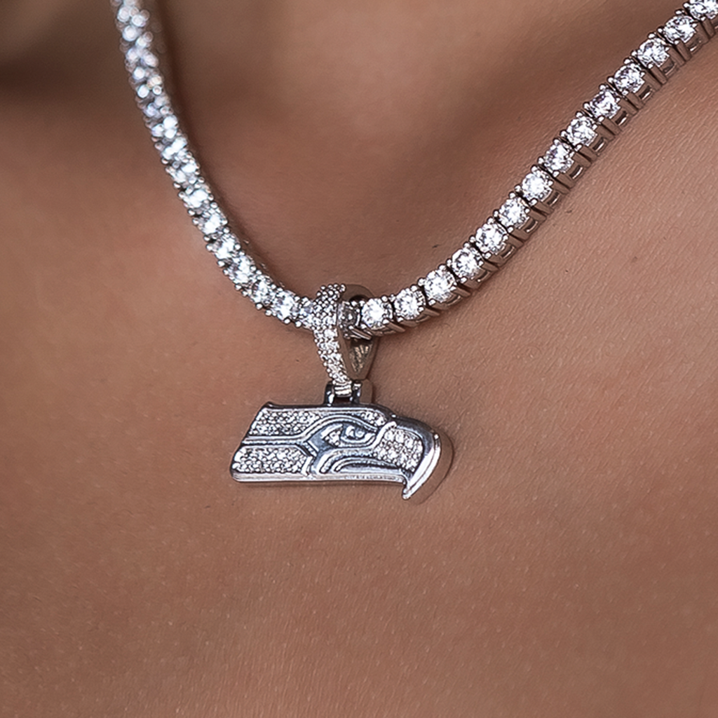 GLD Women Seattle Seahawks Official NFL Micro Logo Pendant