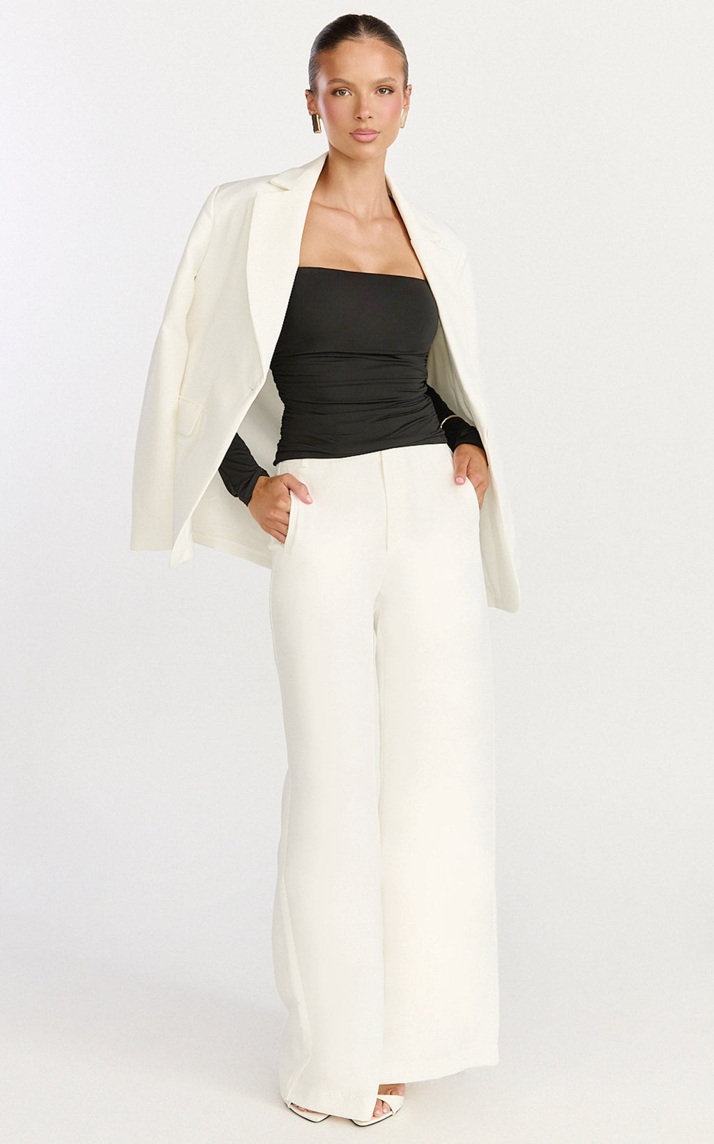Seraphina Top - Long Sleeve Square Neck Gathered Waist Top in Black