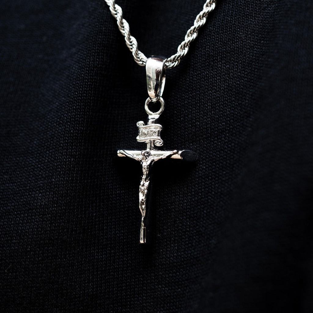 GLD PROMO Crucifix Cross Pendant in White Gold