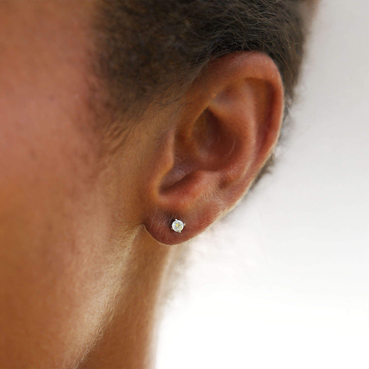 GLD Women Round Cut Stud Earring in White Gold - 3MM