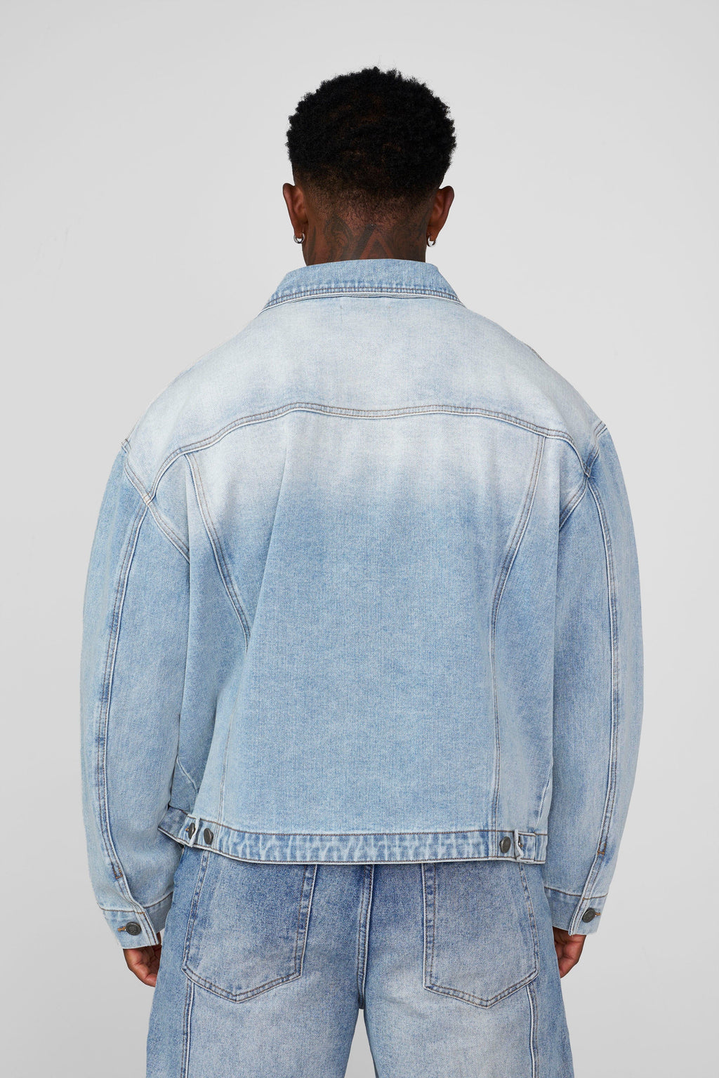 5063 - Silver Dawn Jackets