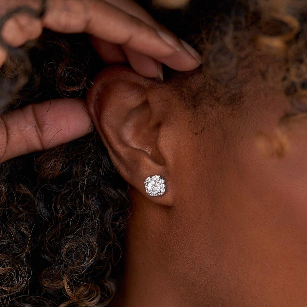GLD PROMO - WOMEN Micro Clustered Diamond Earrings White Gold