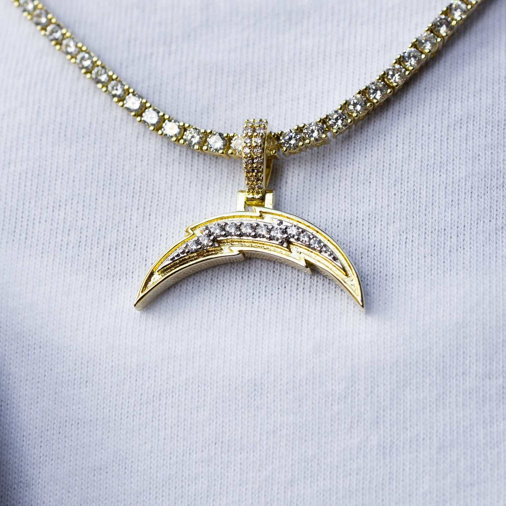 GLD Men Los Angeles Chargers Official NFL Micro Logo Pendant - Yellow Gold