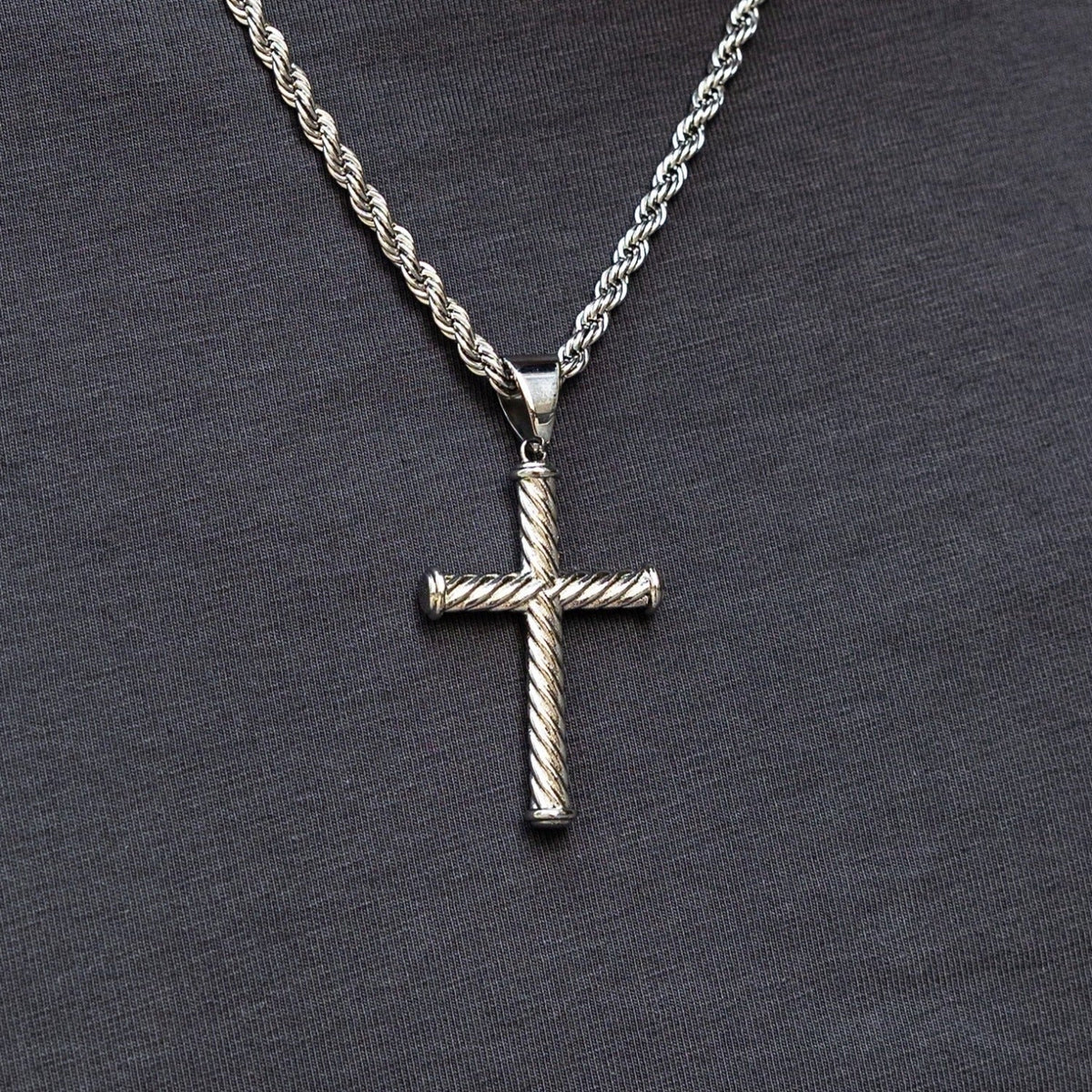 GLD Men Twisted Rope Cross Pendant in White Gold