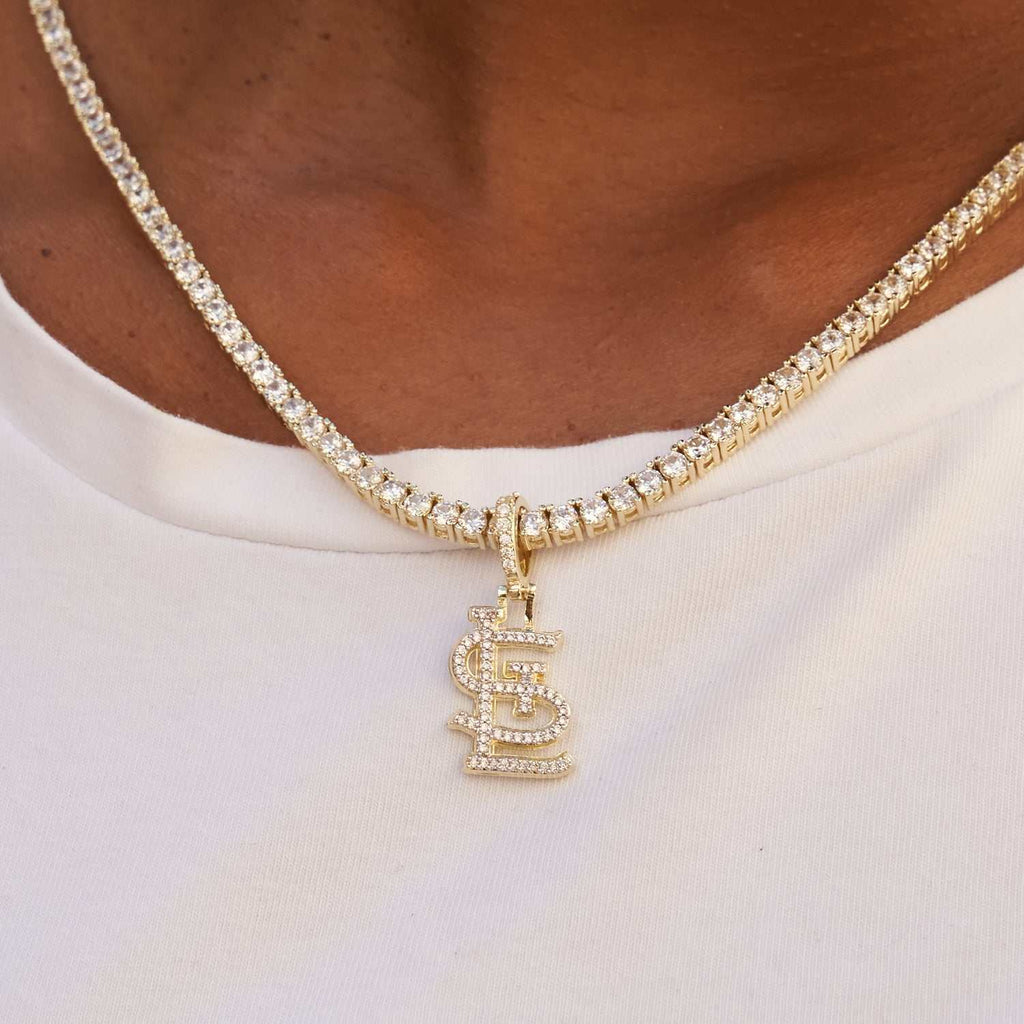 GLD PROMO - WOMEN St. Louis Cardinals Micro Logo Pendant - Yellow Gold