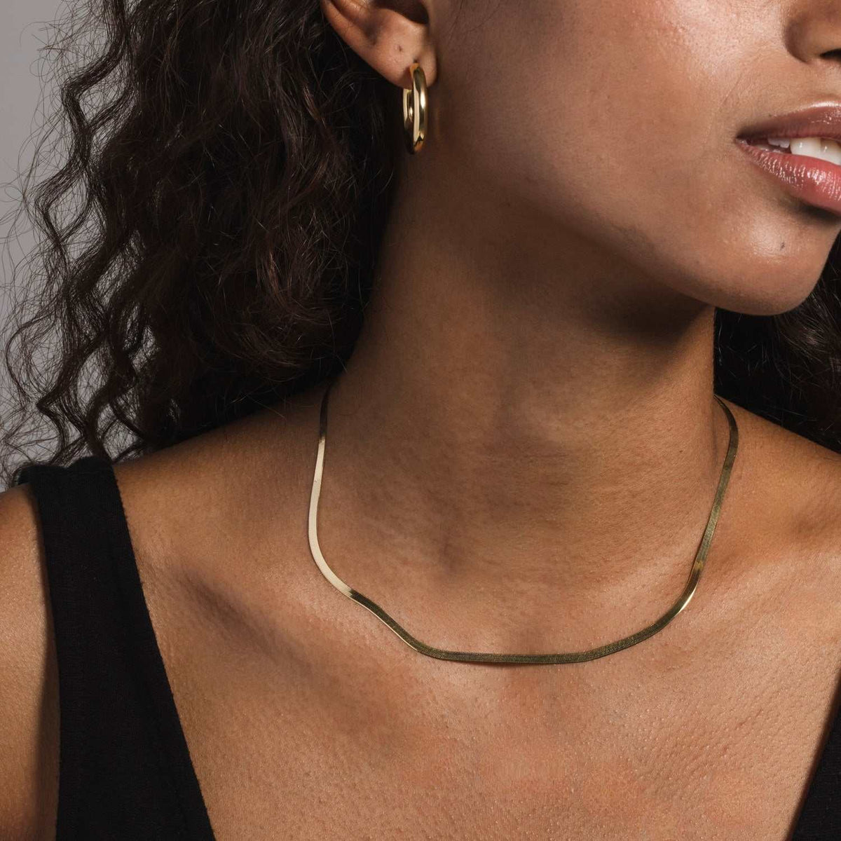 GLD Women 10k Solid Gold Micro Herringbone Chain (2.5mm)