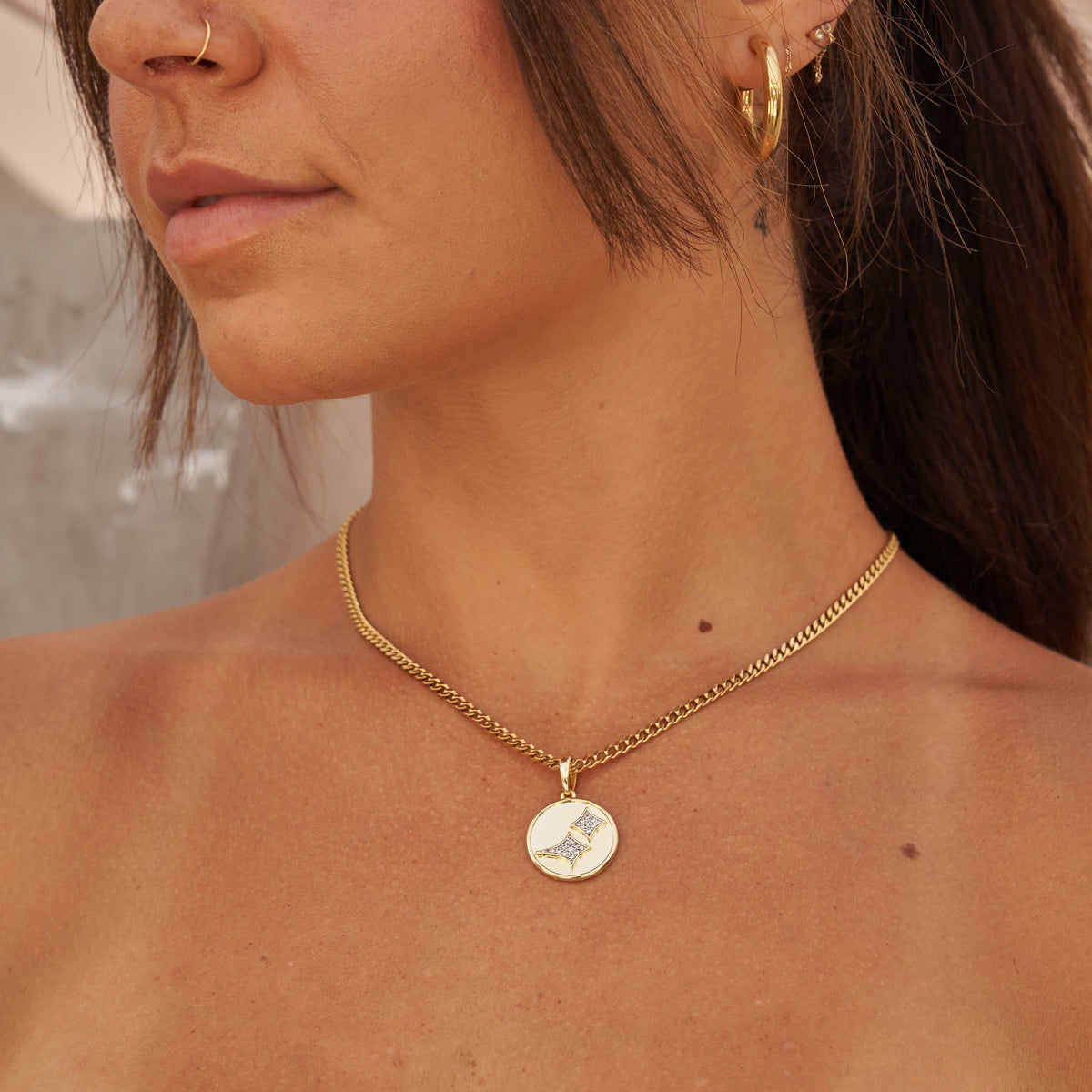 GLD PROMO - WOMEN GLD Stars Coin Pendant - Yellow Gold