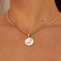 GLD PROMO - WOMEN GLD Stars Coin Pendant - Yellow Gold