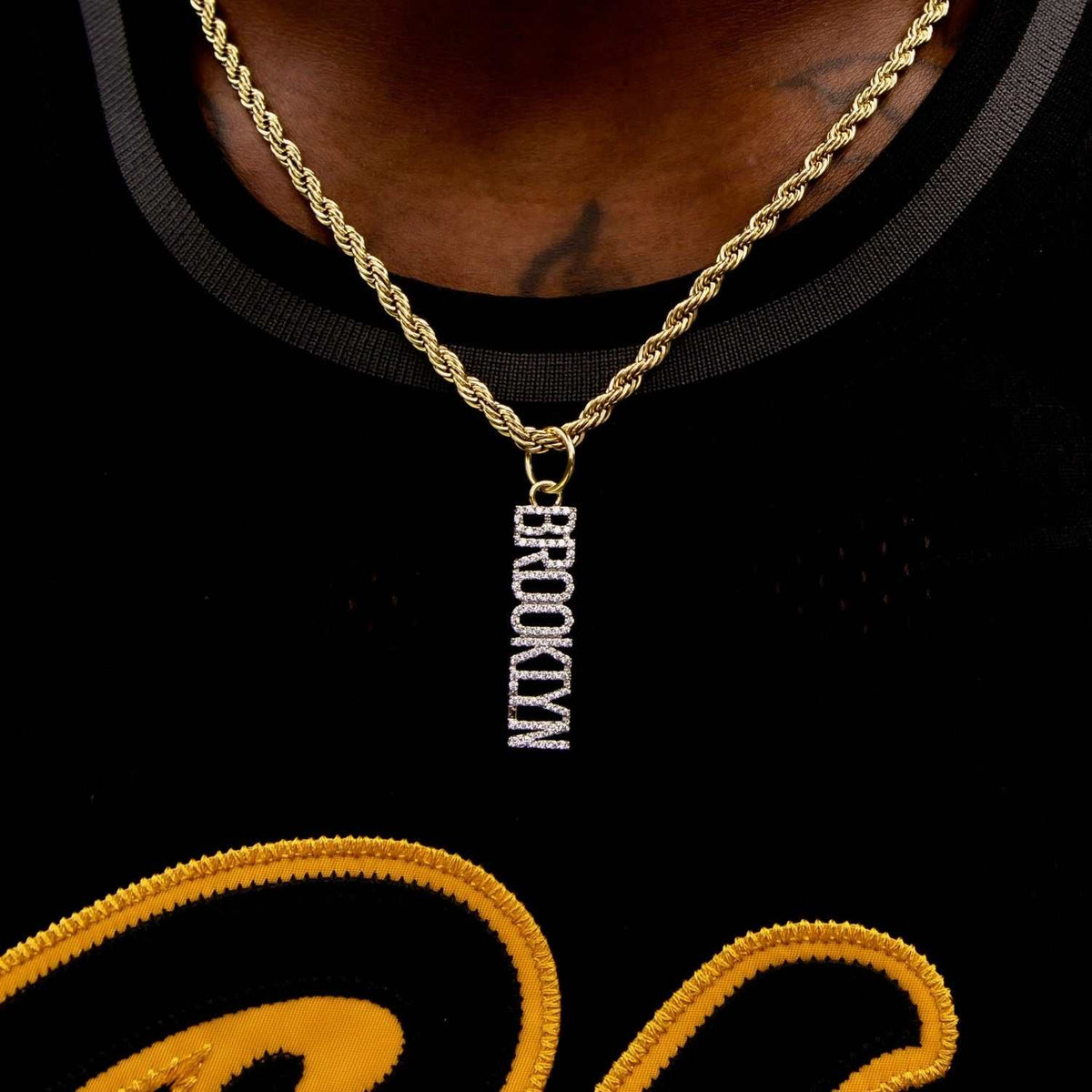 GLD PROMO Brooklyn Nets Wordmark Pendant