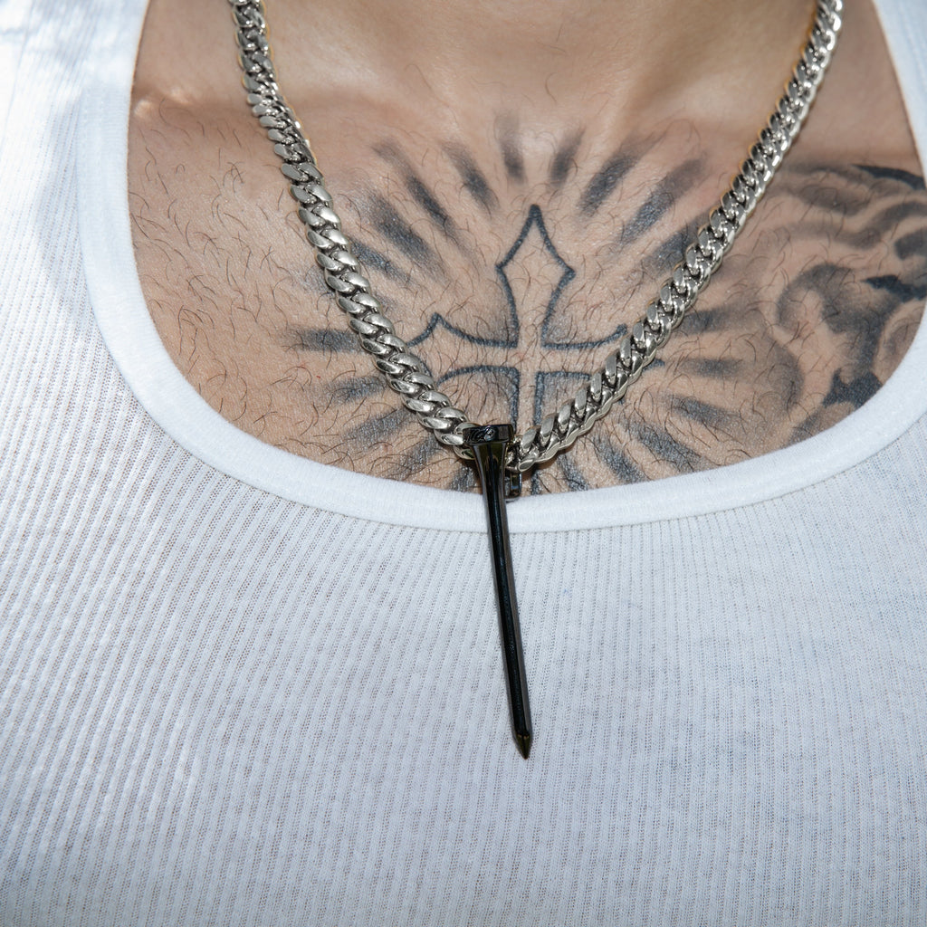 GLD Men Golf Tee Pendant in Black