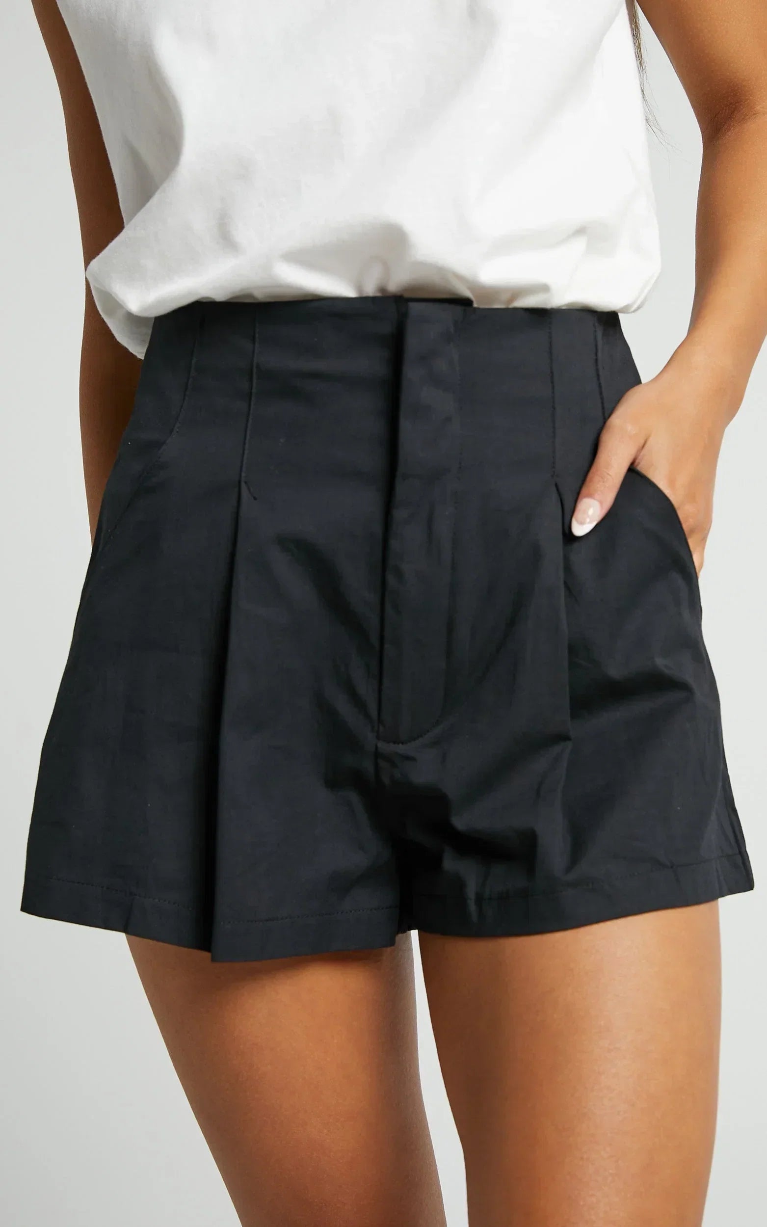 Elyssa Shorts - Pleat Detail Shorts in Black