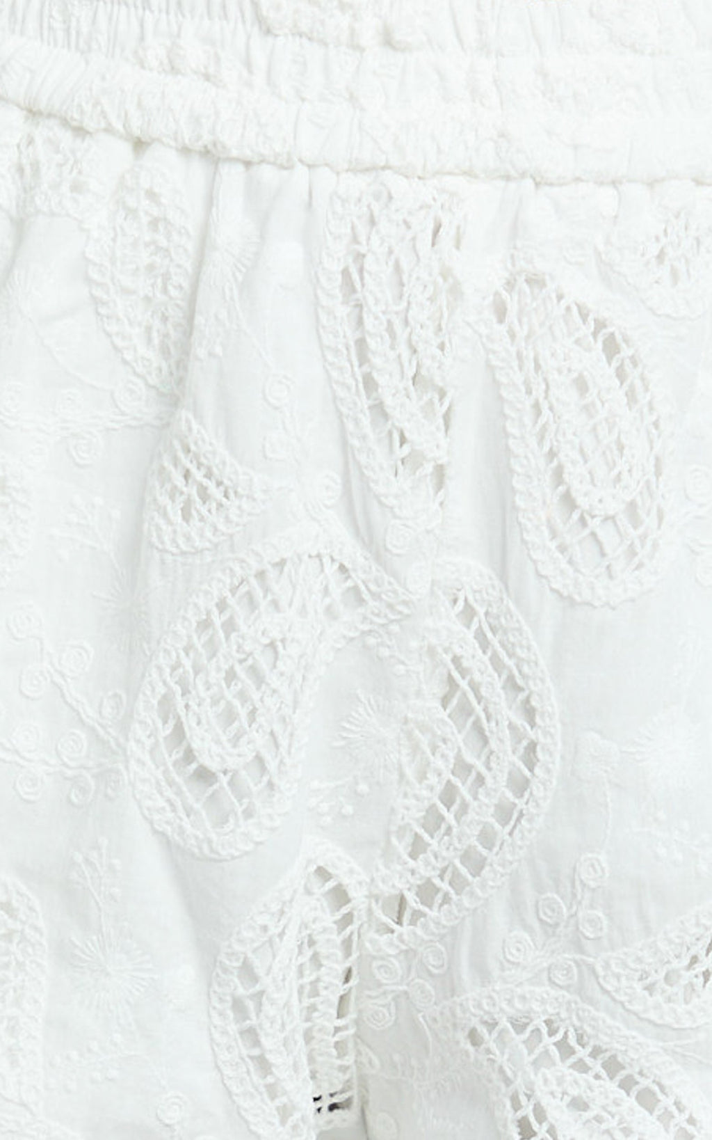Duffy Shorts - High Waist Relaxed Broderie Boxer Shorts in White