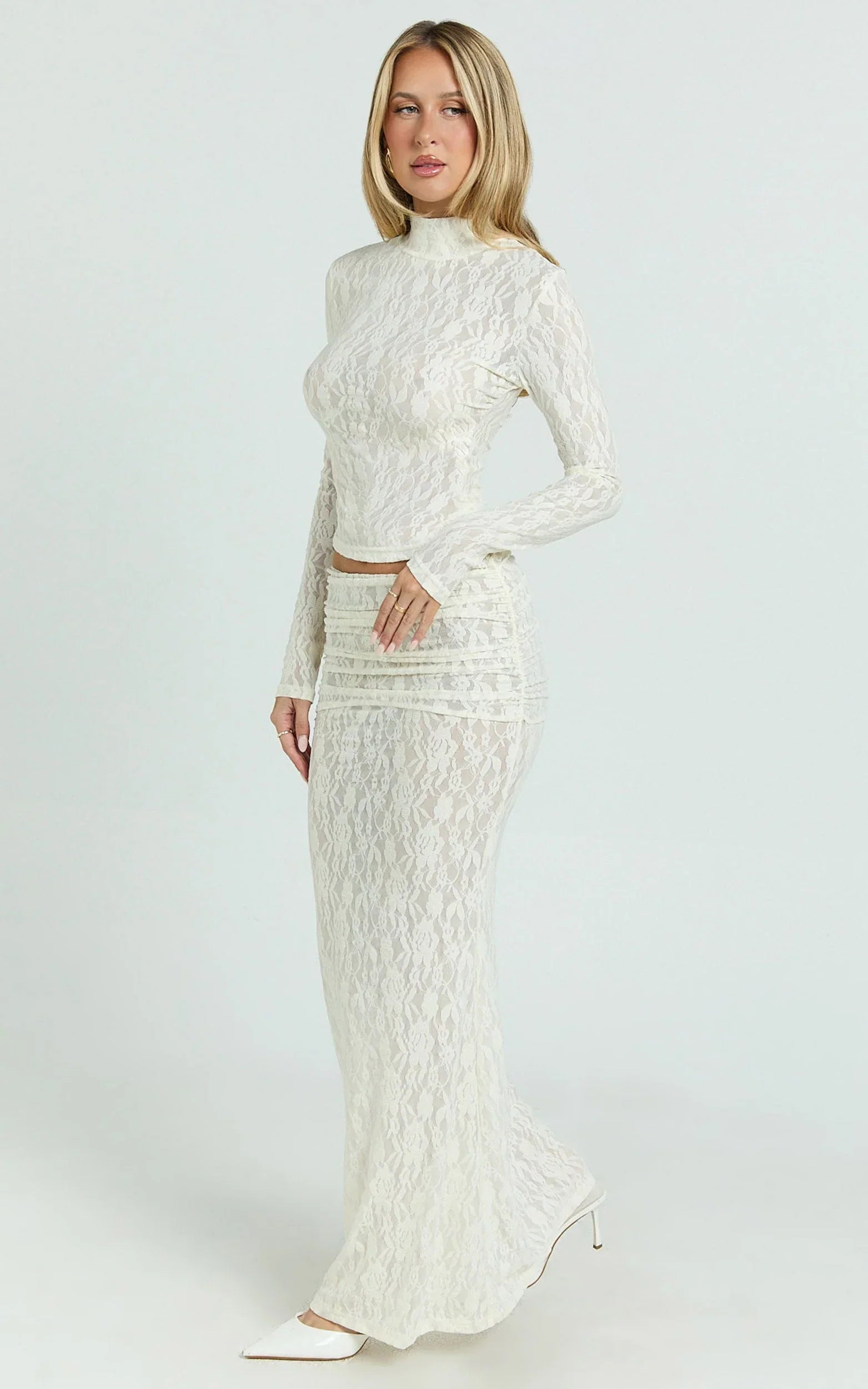 Kathleen Top - Turtle Neck Long Sleeve Jersey Top in Cream