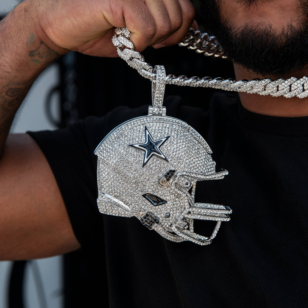 GLD Men Giant Dallas Cowboys Official NFL Helmet Pendant