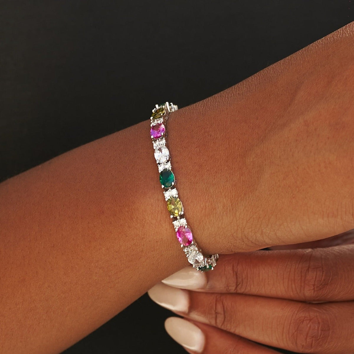 GLD Women Multicolor Mixed Oval Cut Tennis Bracelet- 5mm