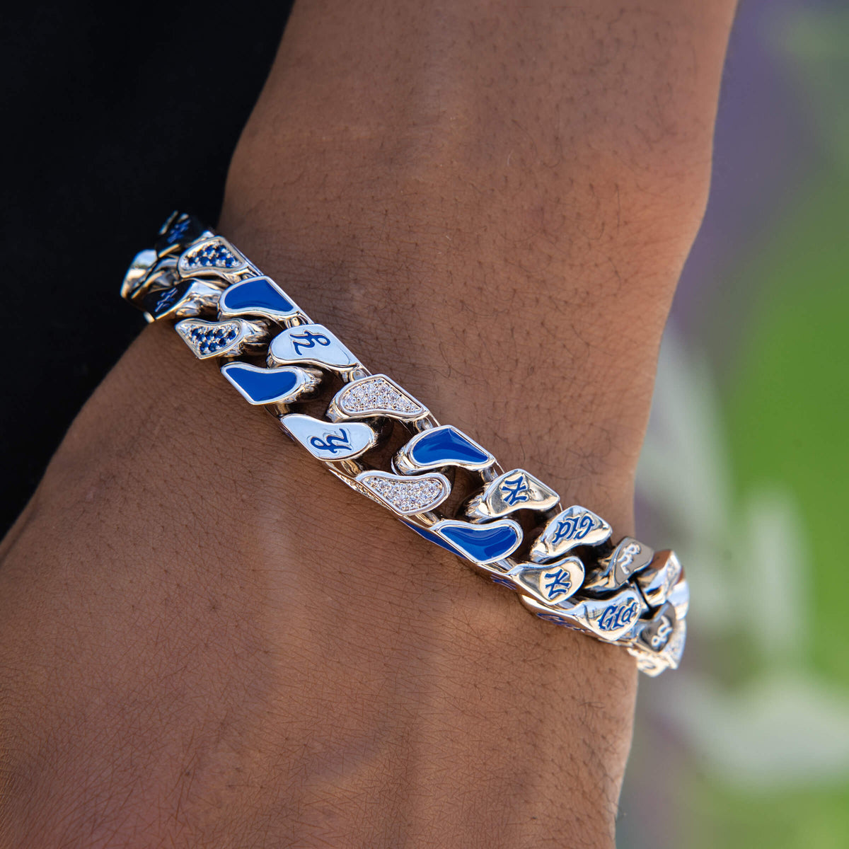 GLD Men New York Yankees Official MLB Stealth Cuban Bracelet in White Gold