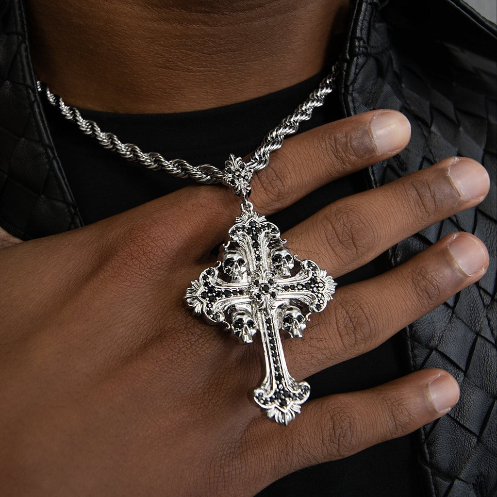 GLD Men Medieval Cross Black Stones Pendant in White Gold