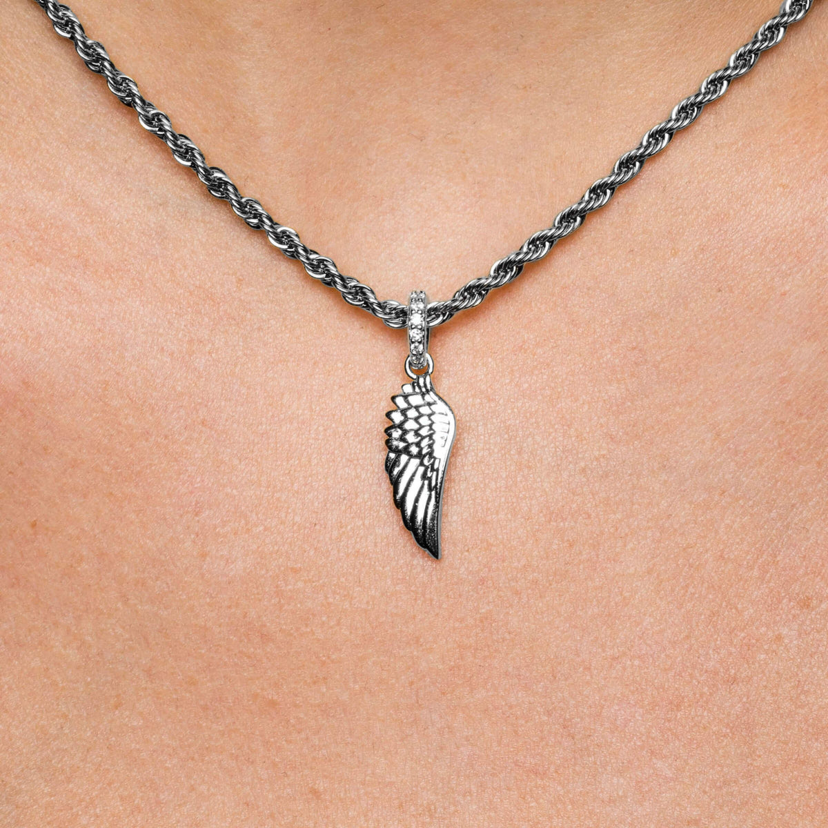 GLD Women Micro Wing Pendant in White Gold