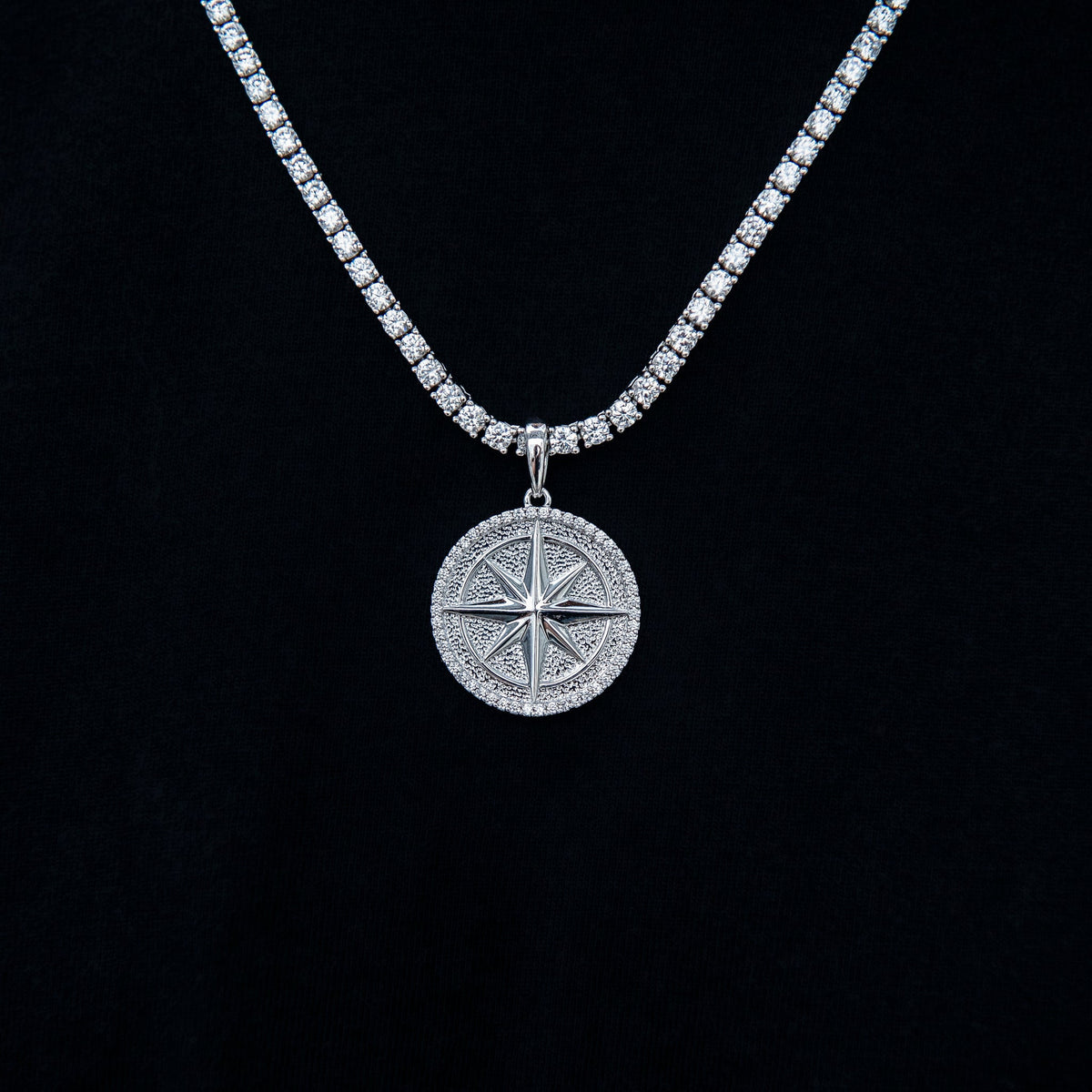 GLD Men Compass Coin Pendant in White Gold