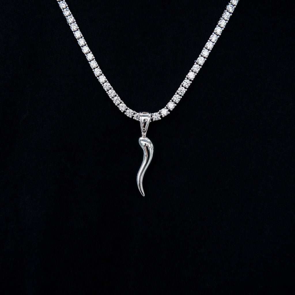 GLD Men Italian Horn Pendant in White Gold
