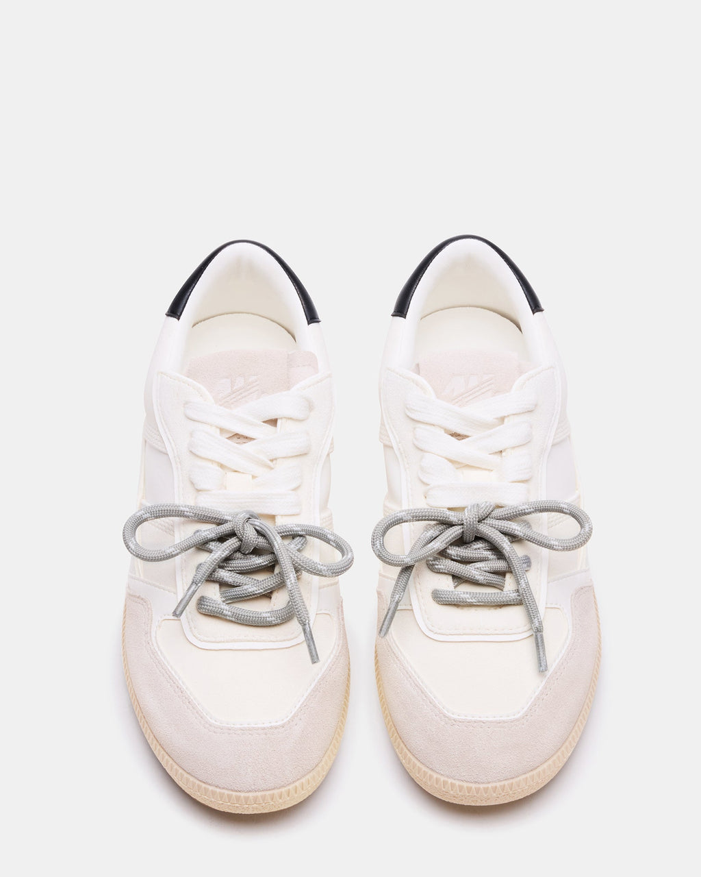 SPORTY WHITE