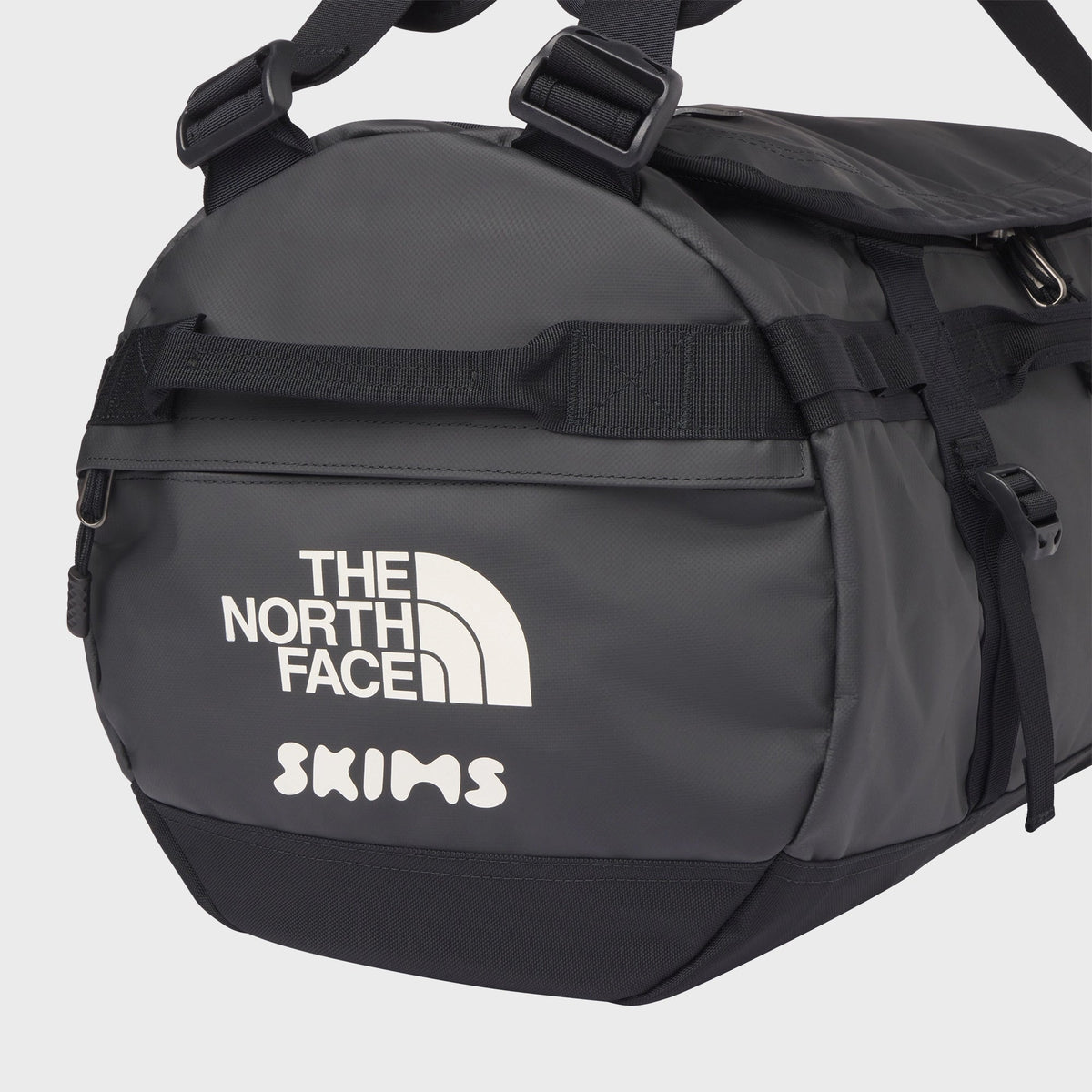 The North Face x SKIMS Small Base Camp Duffel - Onyx