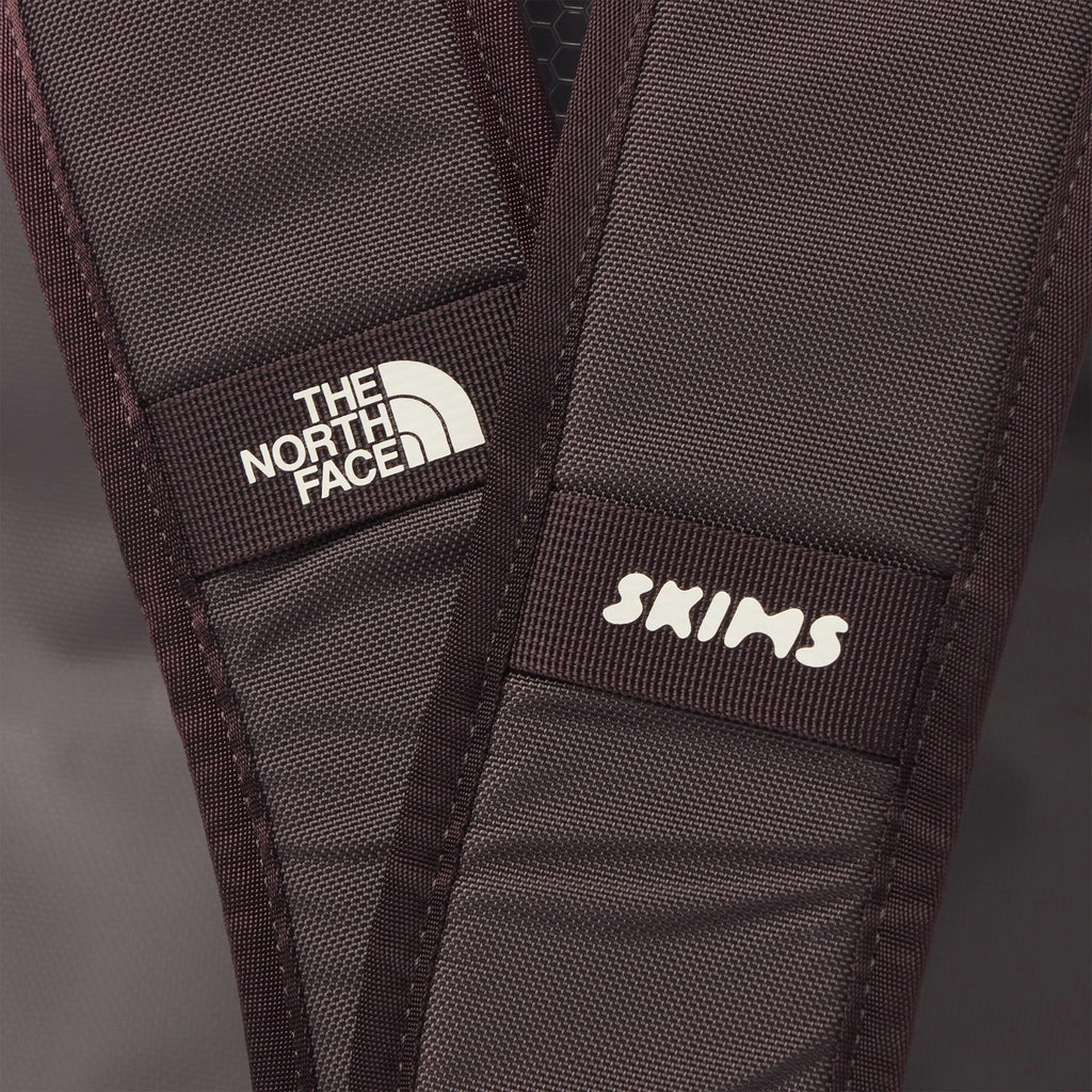 The North Face x SKIMS Small Base Camp Duffel - Phoenix