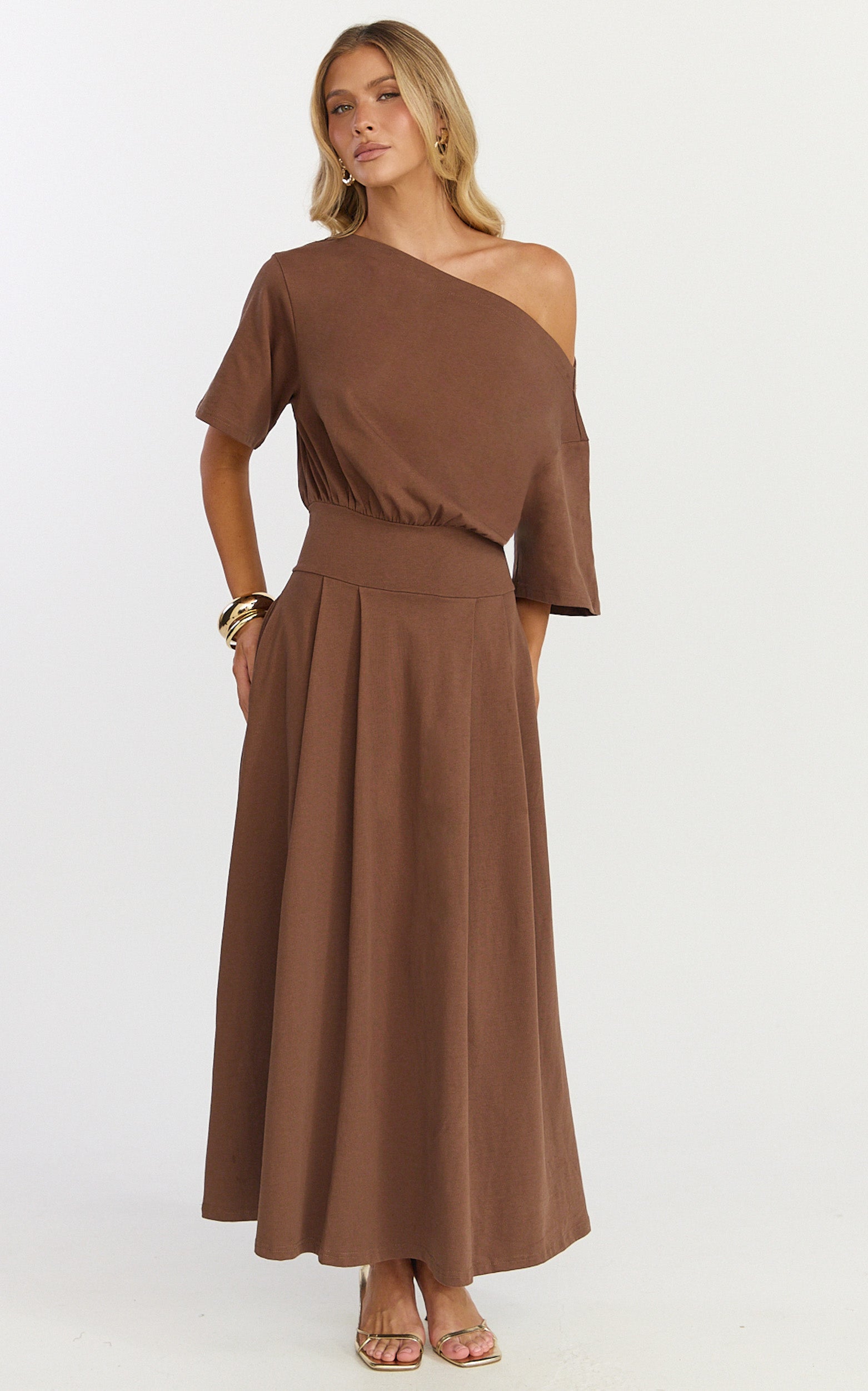 Tami Midi Dress - Off Shoulder Dress in Chocolate