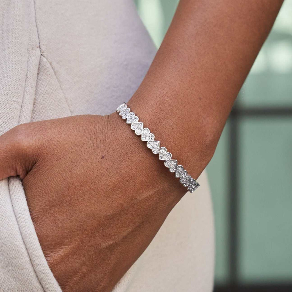 GLD Women Eternity Heart Cuff Bracelet in White Gold
