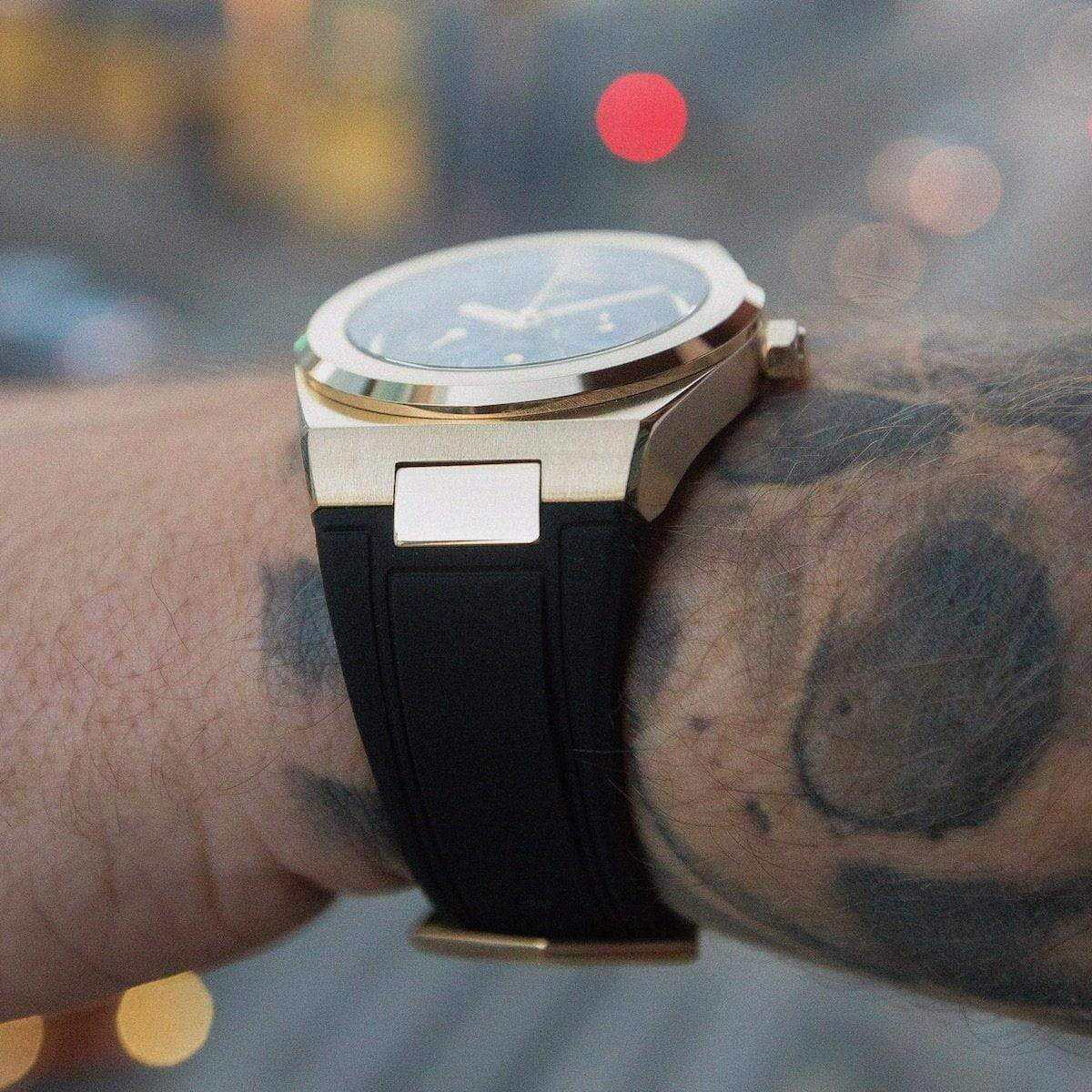 GLD Men 42MM Alpha Era® Gold w/ Rubber Strap