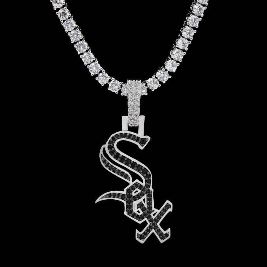 GLD Men Chicago White Sox Official MLB Logo Pendant