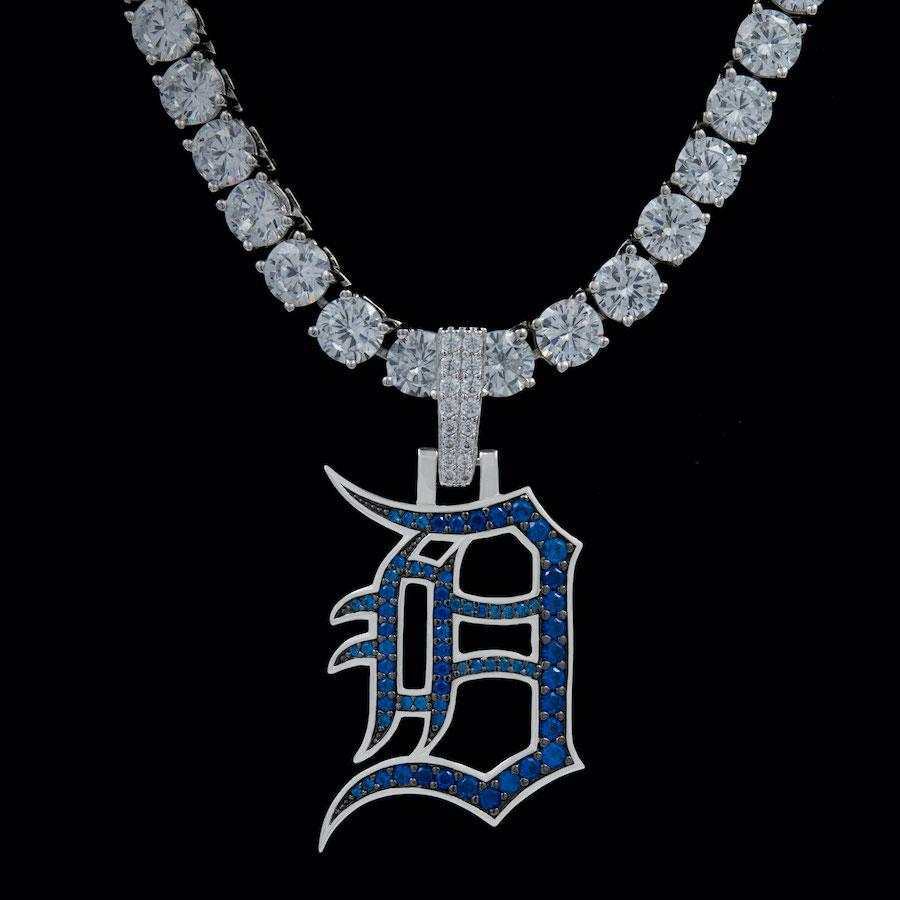 GLD Men Detroit Tigers Official MLB Logo Pendant