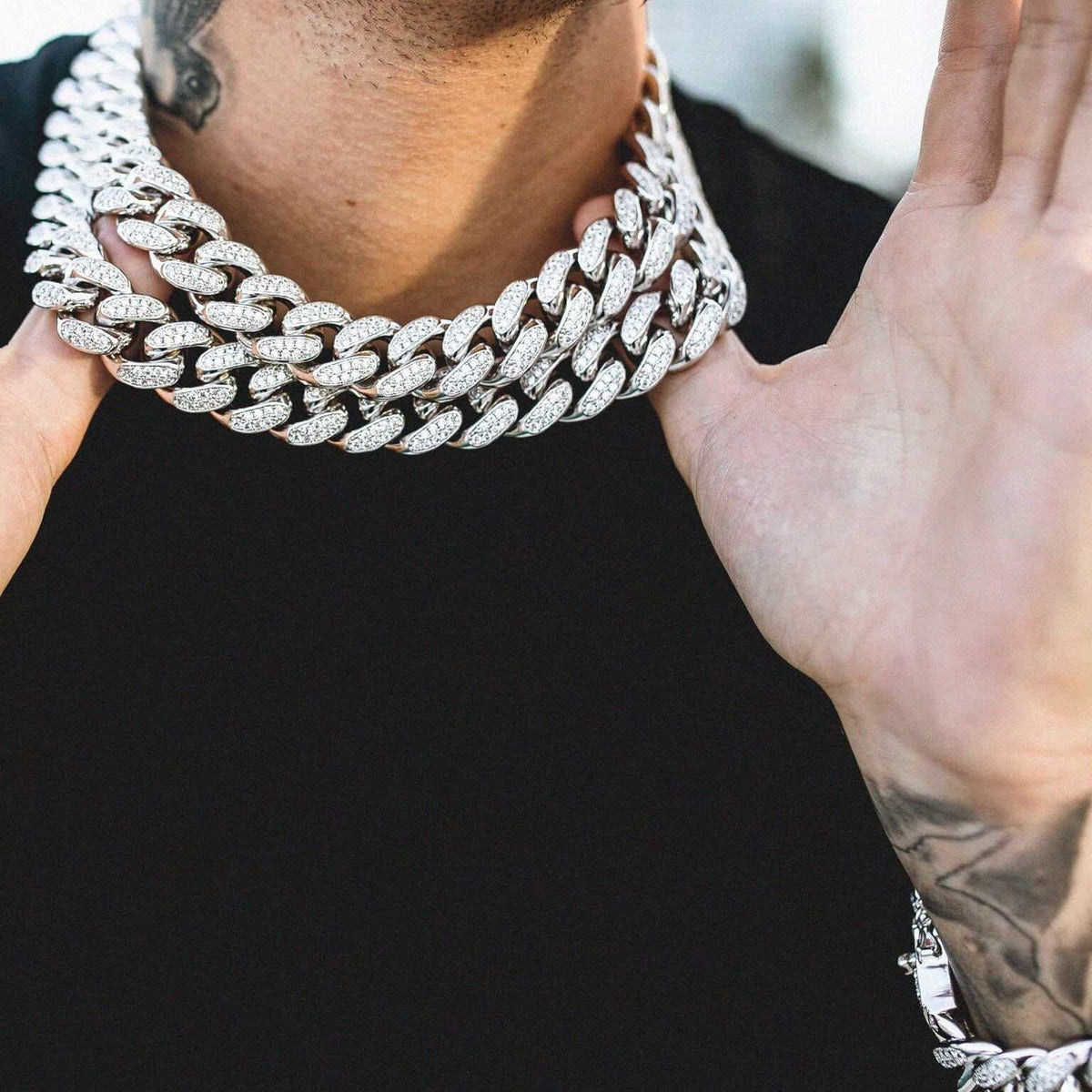 GLD Men GLD Diamond Cuban Link Chain in White Gold - 19mm