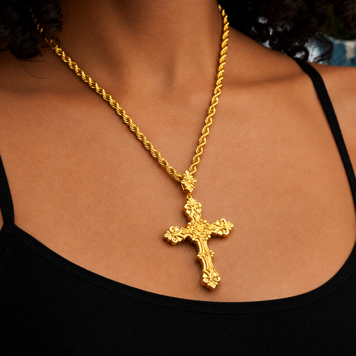 GLD Women Medieval Cross Pendant in Yellow Gold