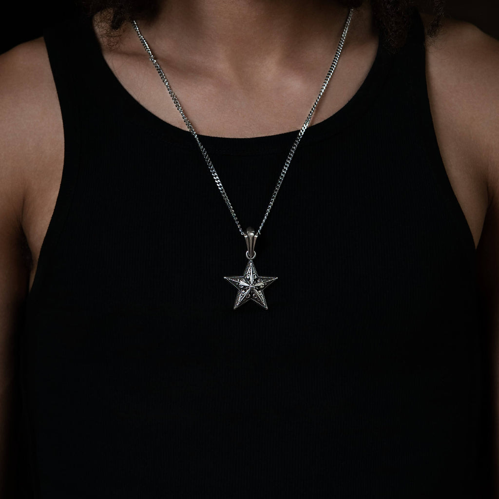GLD Men Motivo Stella Pendant