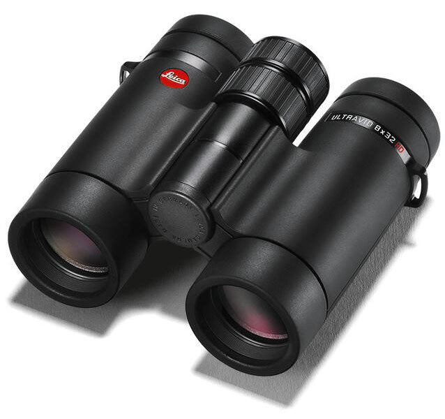 Leica Ultravid 8x32 HD-Plus Binoculars in Black Finish - 40090-L - image 2