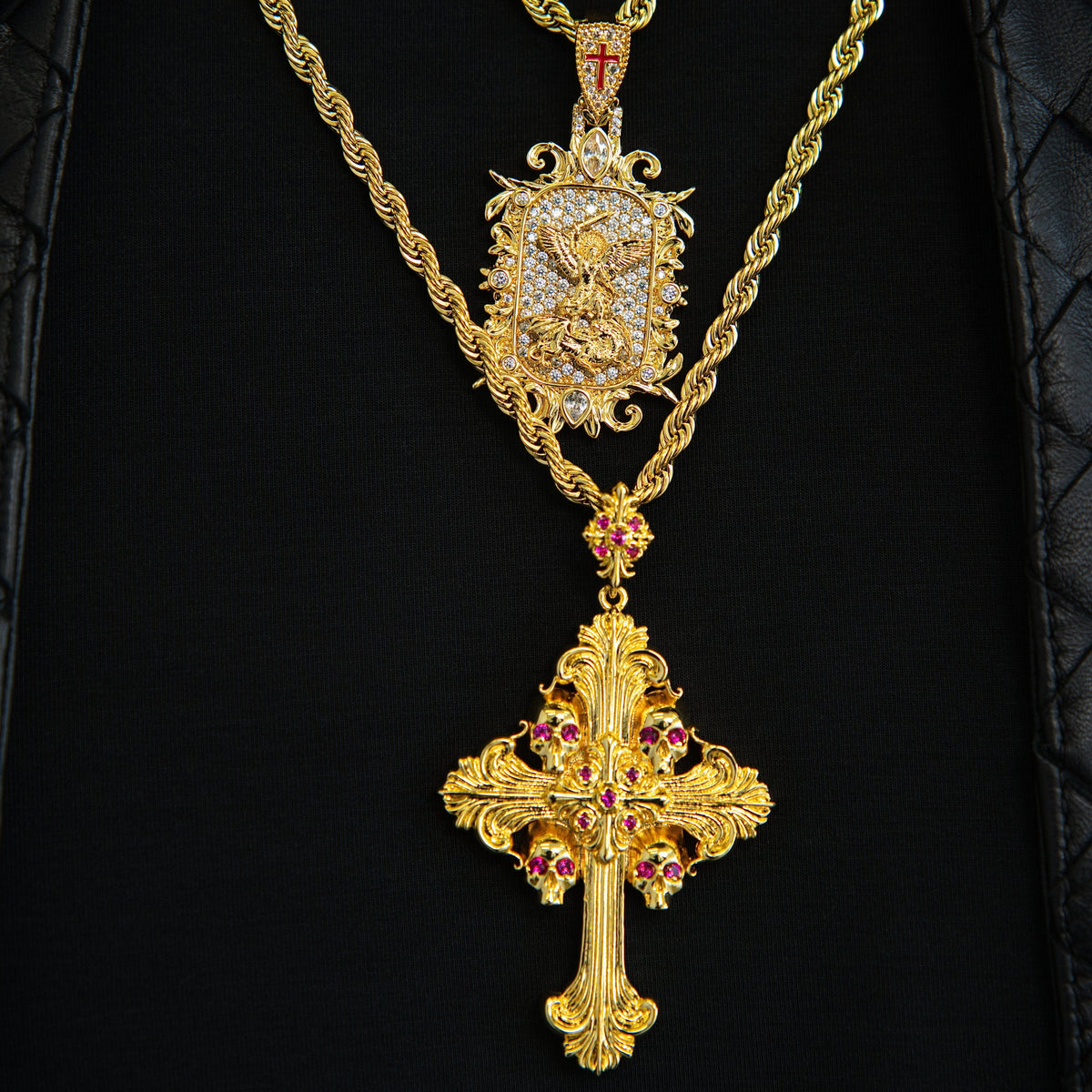 GLD Men Medieval Cross Ruby Stones Pendant in Yellow Gold