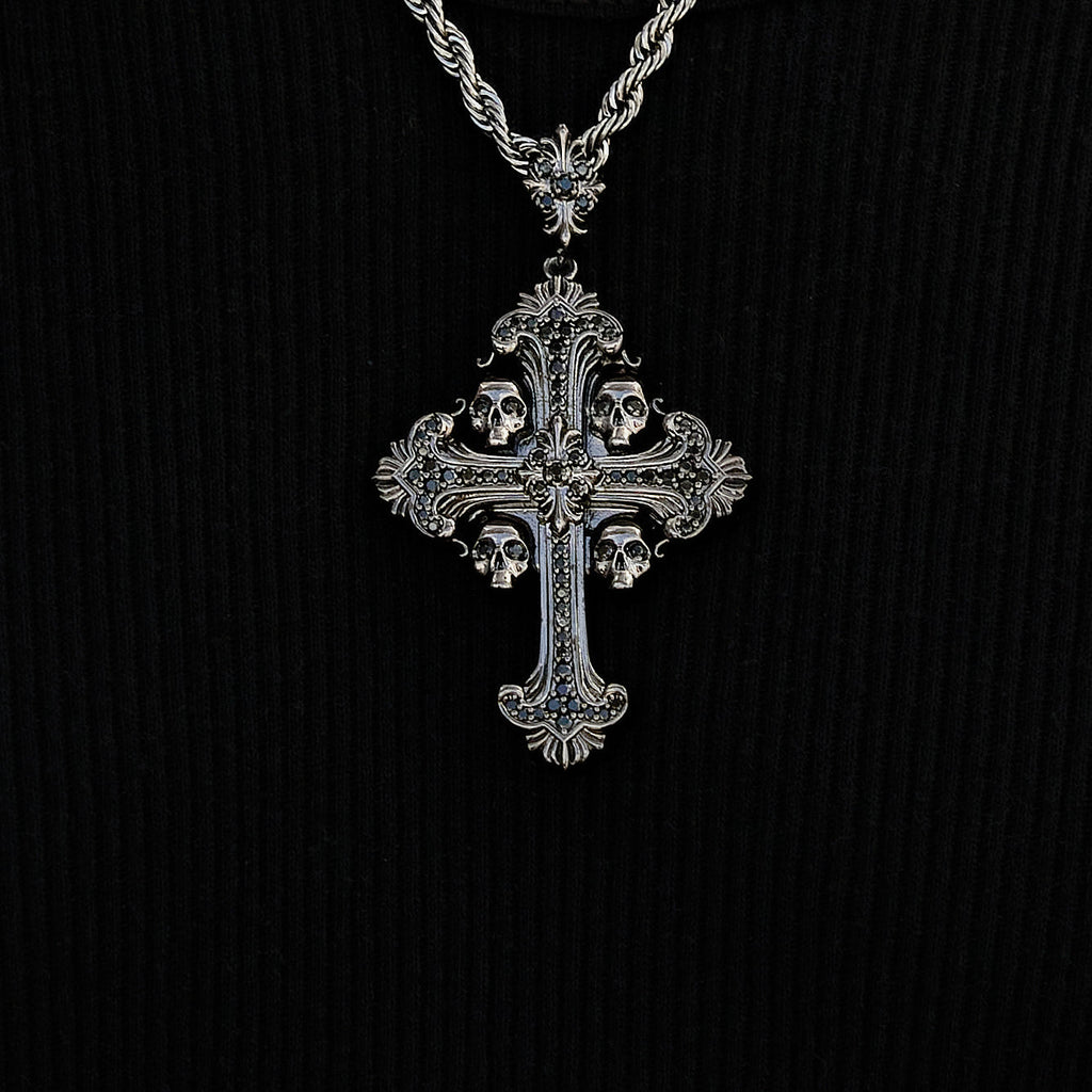 GLD Men Medieval Cross Black Stones Pendant in Black
